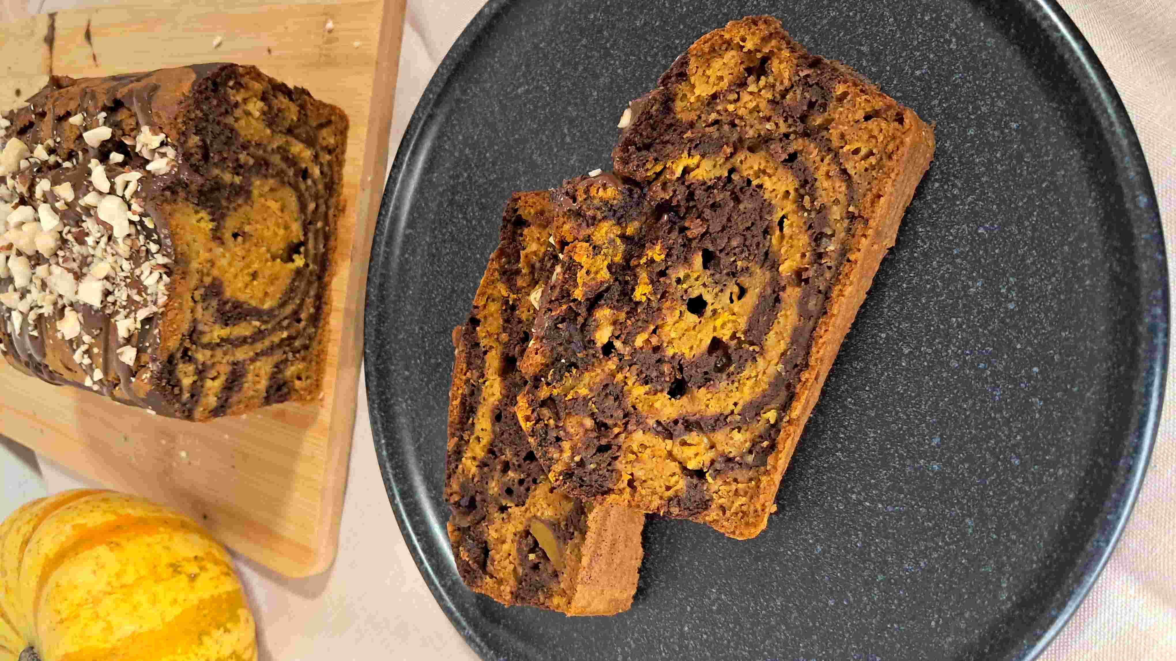 DÝŇOVÝ MRAMOROVANÝ CHLEBÍČEK