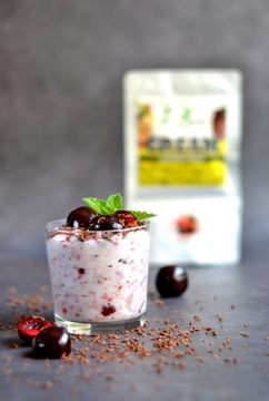 CREAM Višeň s čokoládou 50g