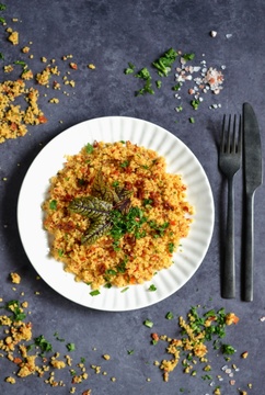 Kukuřičný kuskus se sušenými rajčaty 100 g kelímek